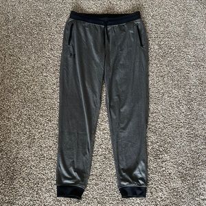 Mens XL Under Armour Joggers